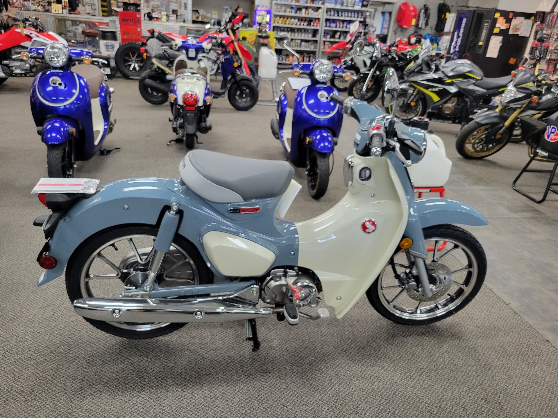 2023 Honda Super Cub C125 ABS in Sterling, Illinois - Photo 3