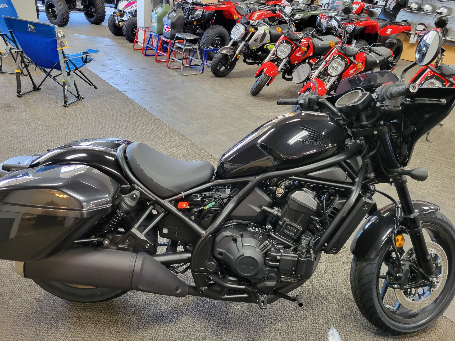 2023 Honda Rebel 1100T DCT in Sterling, Illinois - Photo 4