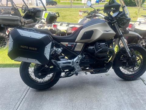 2020 Moto Guzzi V85 TT Travel in Goshen, New York - Photo 3