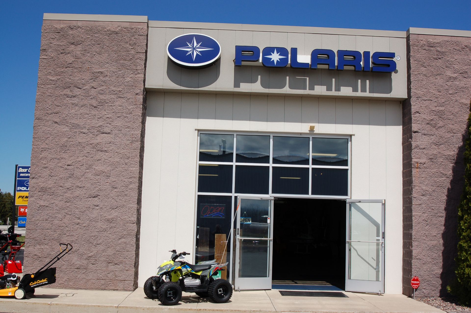 2023 Polaris Outlaw 110 EFI in Sturgeon Bay, Wisconsin - Photo 1