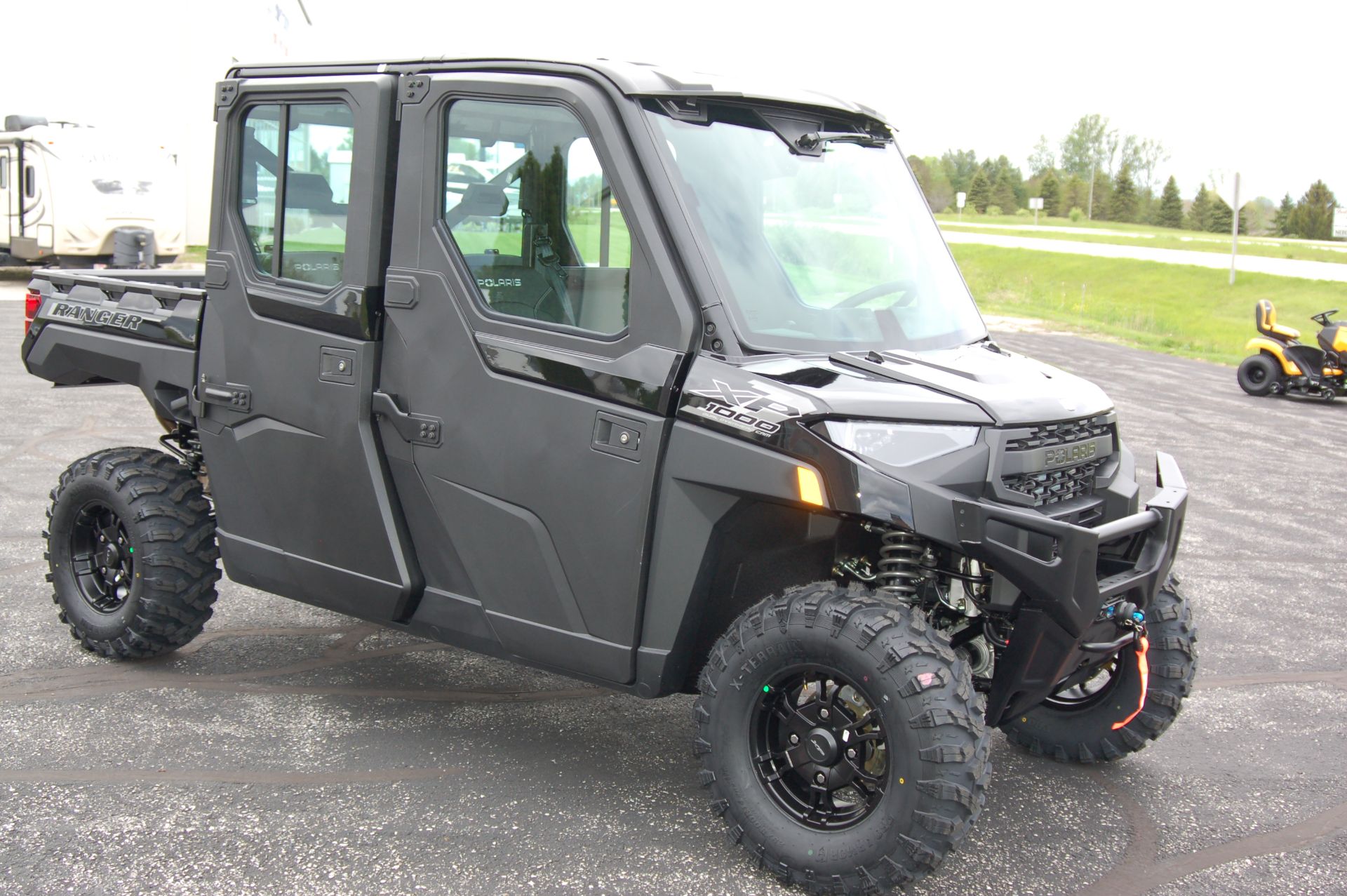 2025 Polaris Ranger Crew XP 1000 NorthStar Edition Ultimate in Sturgeon Bay, Wisconsin - Photo 5