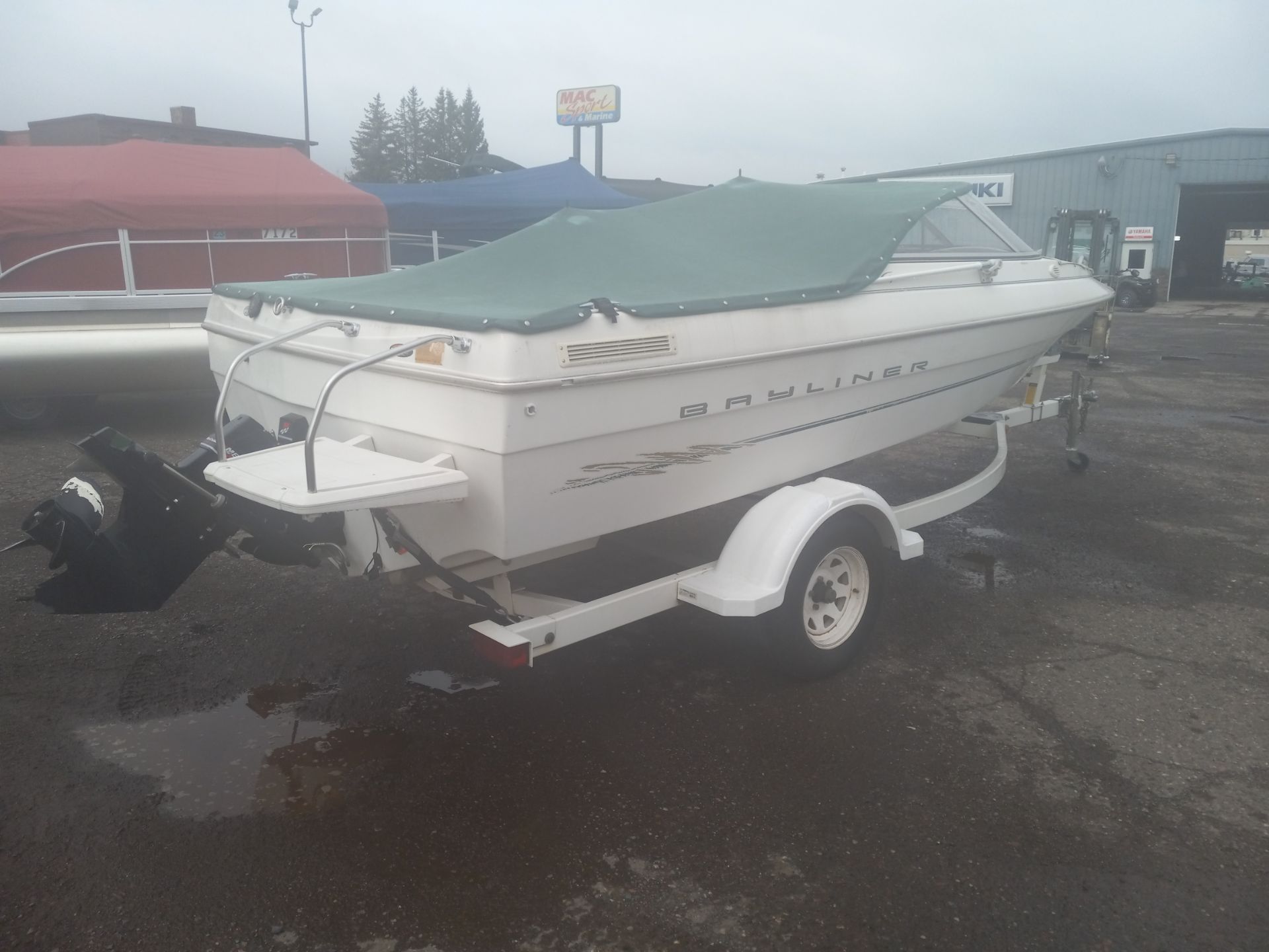 2000 Bayliner 1950 Capri DX in Superior, Wisconsin - Photo 15