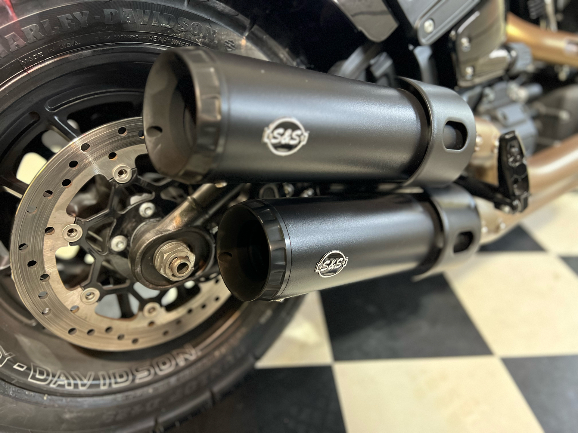 2019 Harley-Davidson Fat Bob® 114 in Macedon, New York - Photo 12