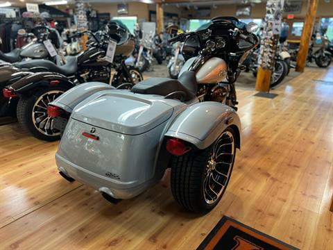 2024 Harley-Davidson Road Glide® 3 in Macedon, New York - Photo 5