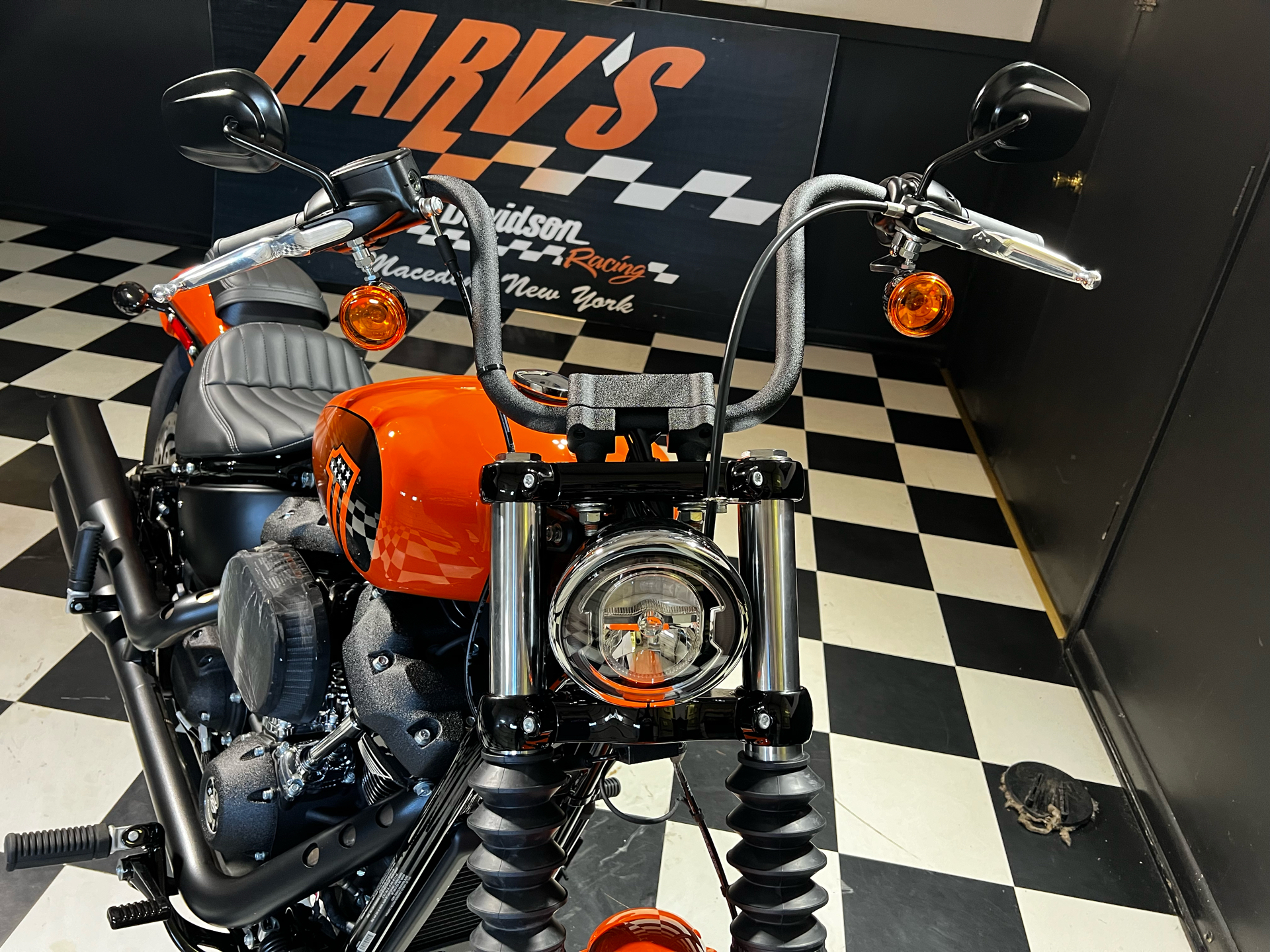 2024 Harley-Davidson Street Bob® 114 in Macedon, New York - Photo 4