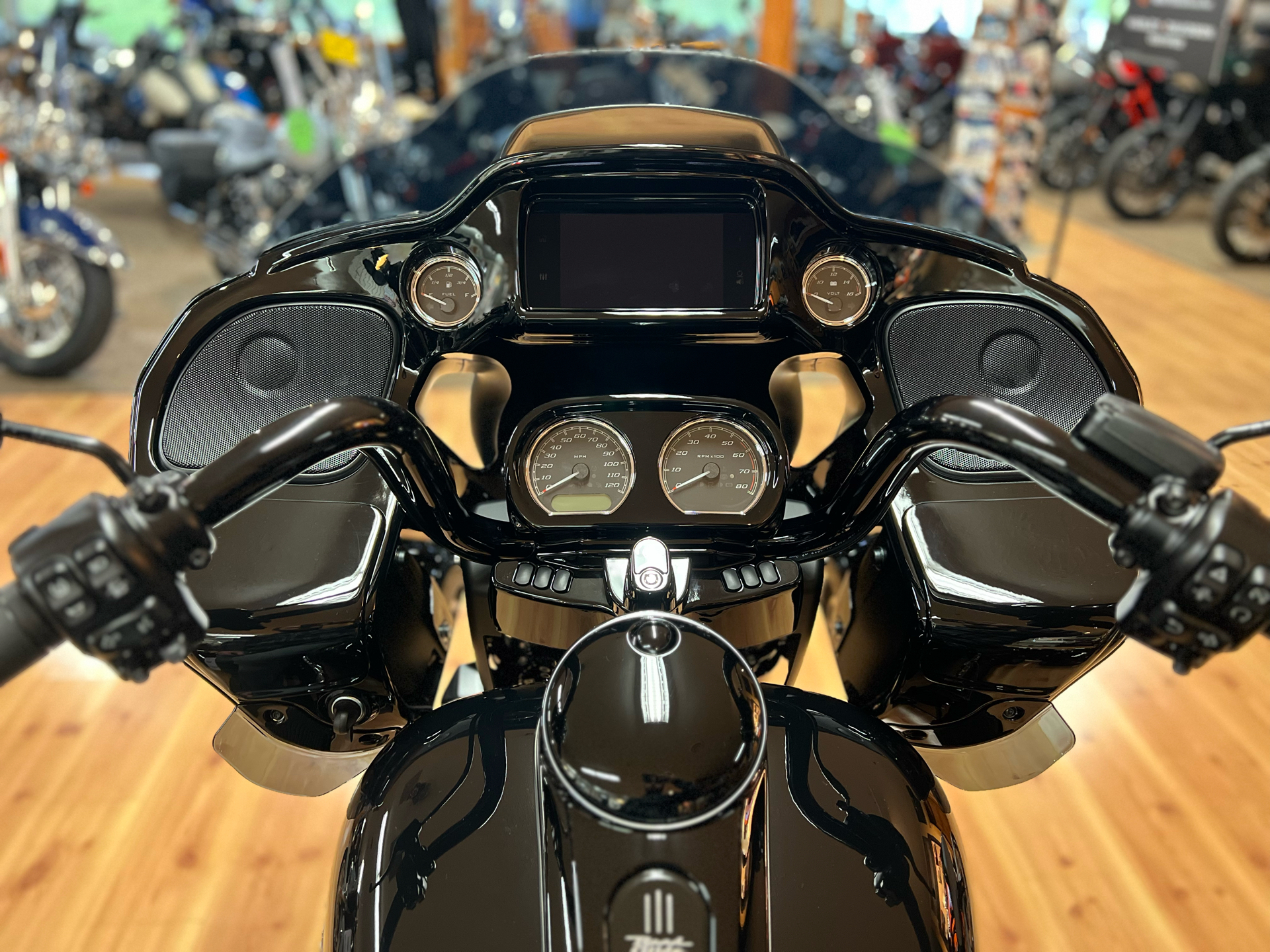 2024 Harley-Davidson Road Glide® 3 in Macedon, New York - Photo 8