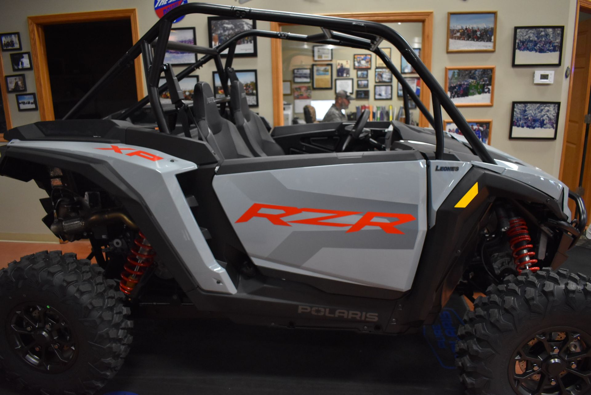 2025 Polaris RZR XP 1000 Premium in Peru, Illinois - Photo 7