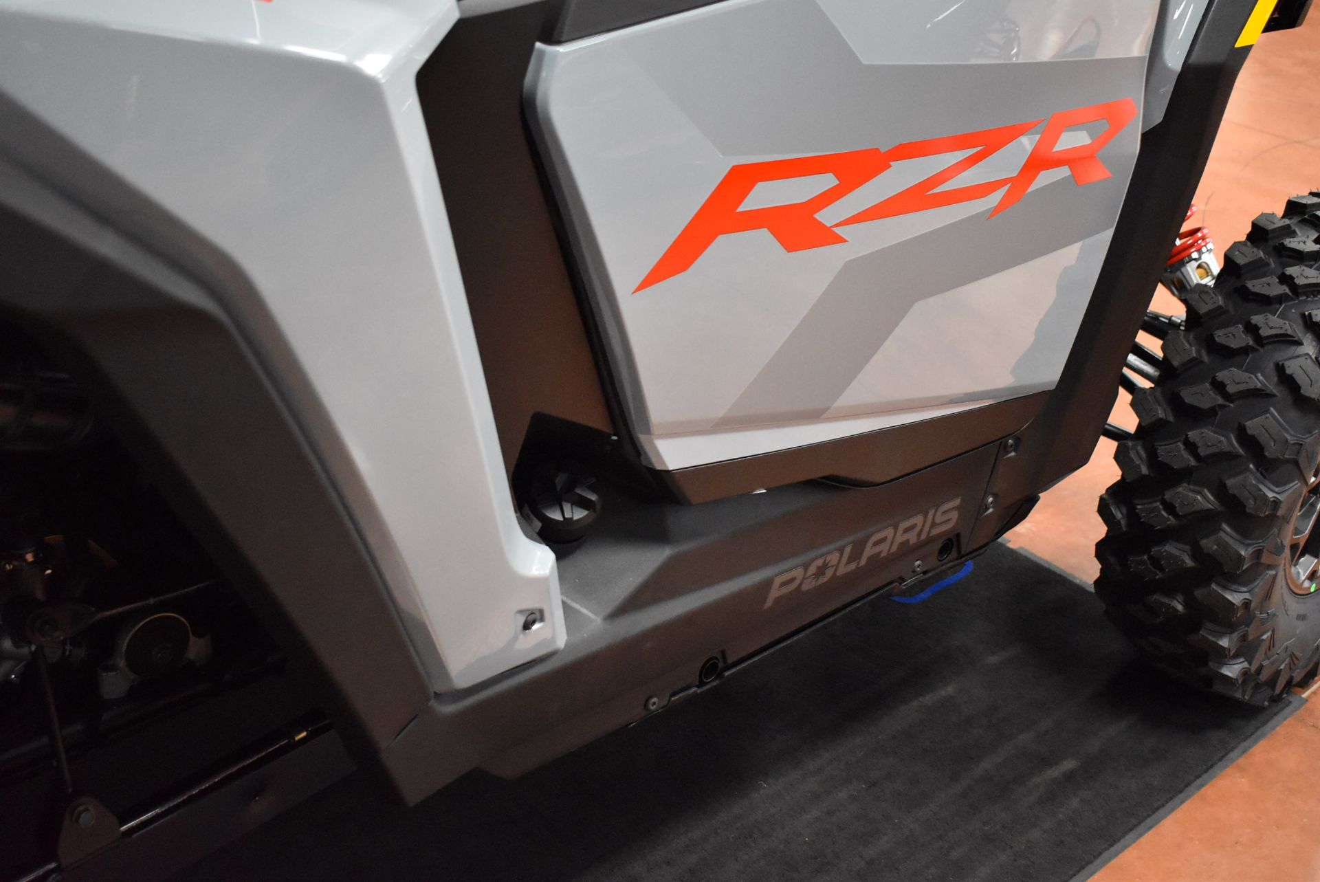 2025 Polaris RZR XP 1000 Premium in Peru, Illinois - Photo 18