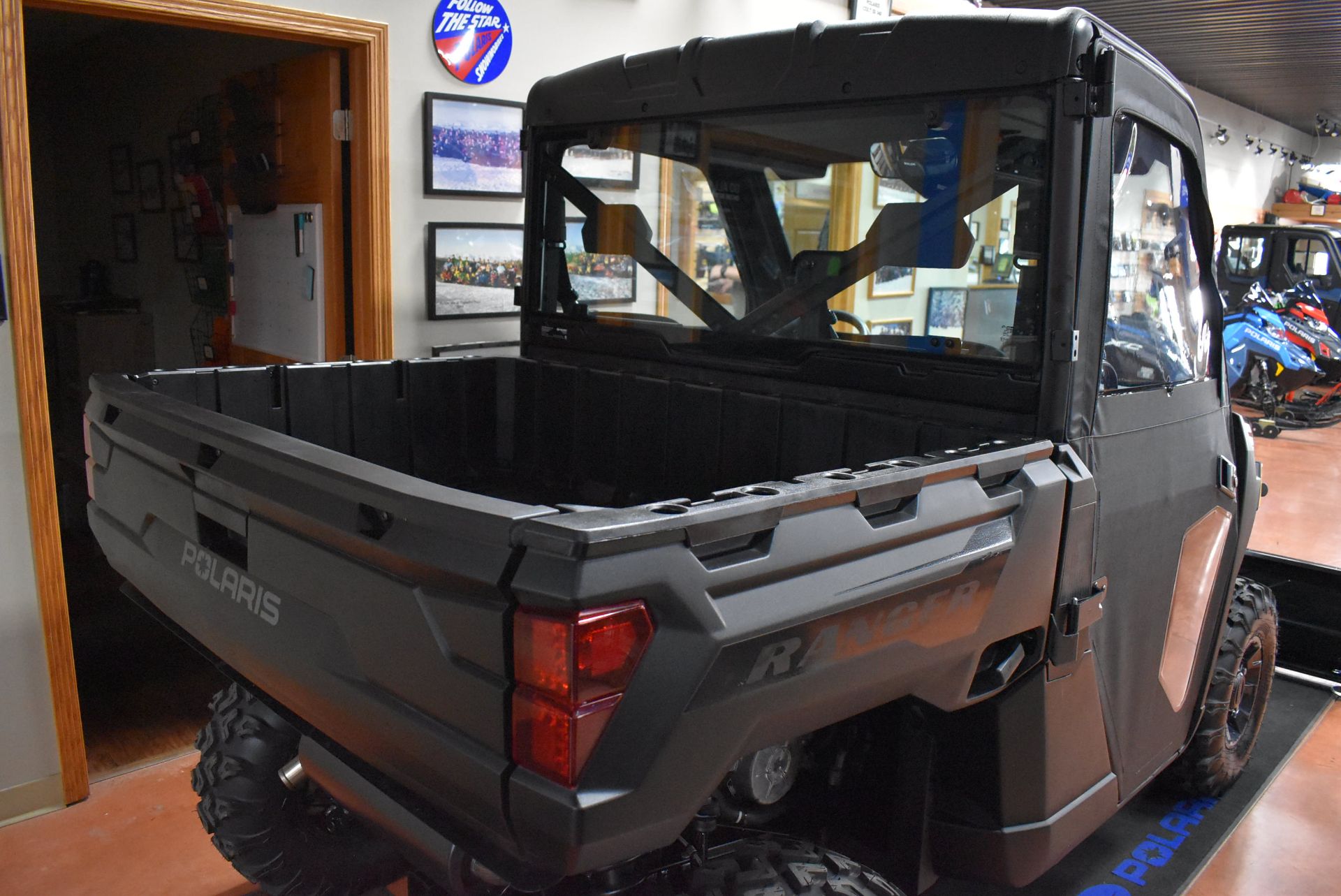 2025 Polaris Ranger 1000 Premium in Peru, Illinois - Photo 6