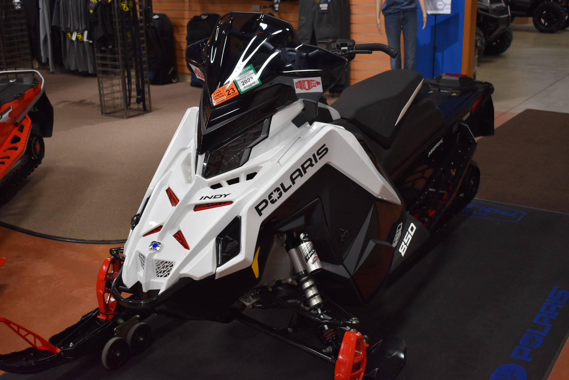 2021 Polaris 850 Indy XC 137 Launch Edition Factory Choice in Peru, Illinois - Photo 3
