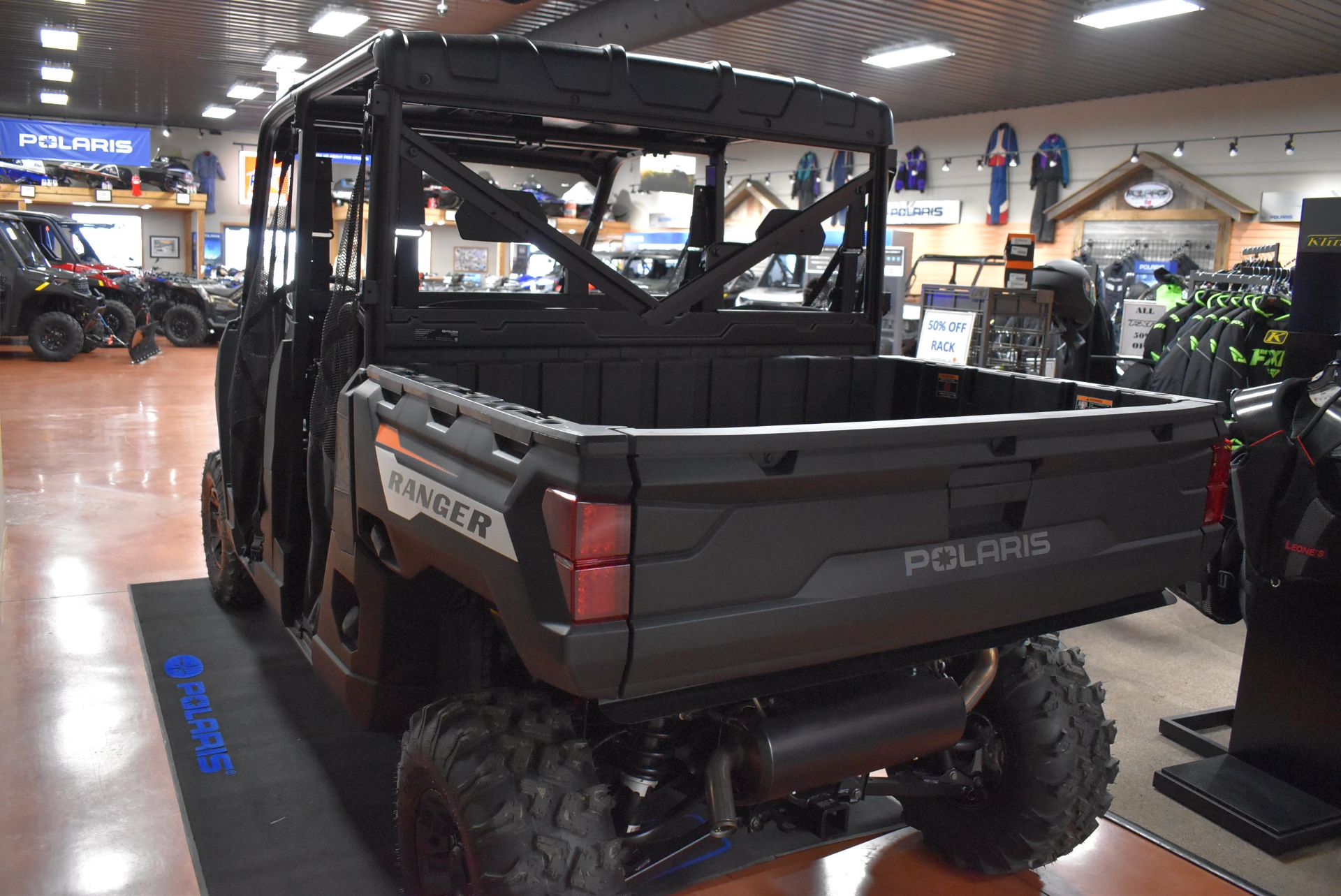 2025 Polaris Ranger Crew 1000 Premium in Peru, Illinois - Photo 5