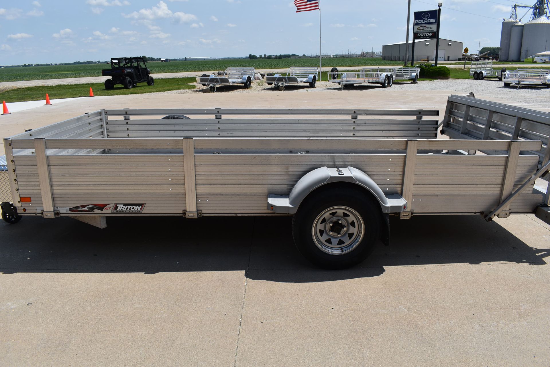 2015 Triton Trailers AUT1482 in Peru, Illinois - Photo 6