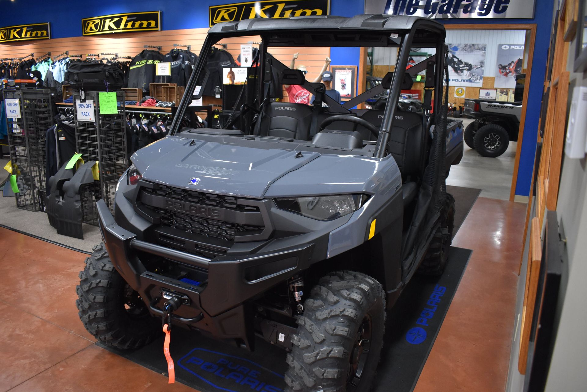 2025 Polaris Ranger XP 1000 Premium in Peru, Illinois - Photo 3