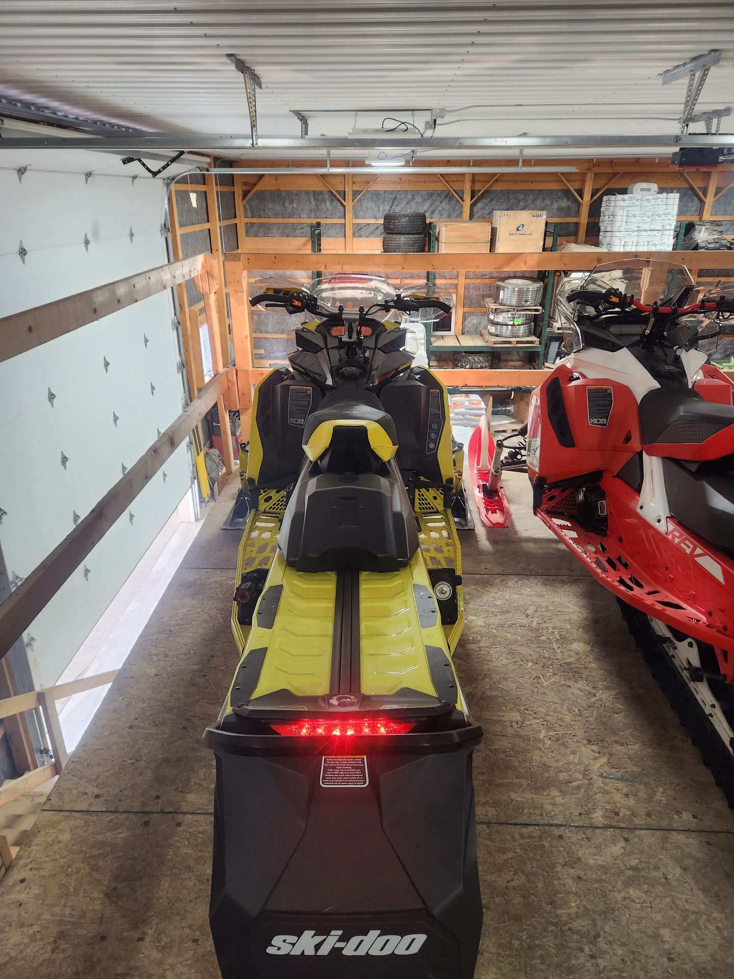 2021 Ski-Doo Renegade X 850 E-TEC ES w/ Adj. Pkg, Ice Ripper XT 1.5 in Cherry Creek, New York - Photo 2