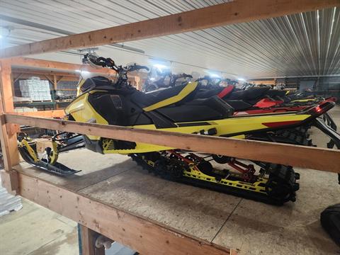 2021 Ski-Doo Renegade X 850 E-TEC ES w/ Adj. Pkg, Ice Ripper XT 1.5 in Cherry Creek, New York - Photo 4
