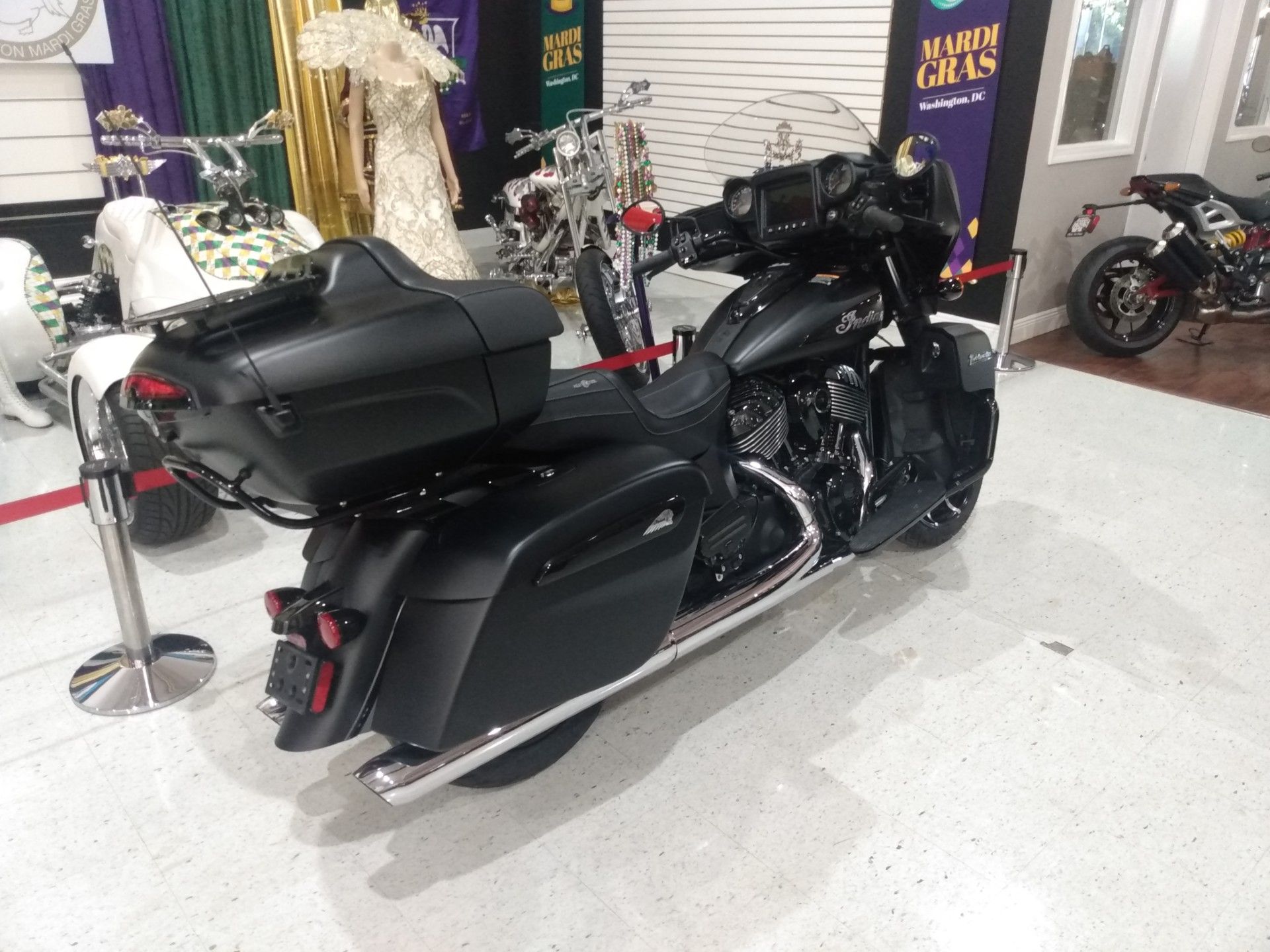 2022 Indian Motorcycle Roadmaster® Dark Horse® in Saint Rose, Louisiana - Photo 9