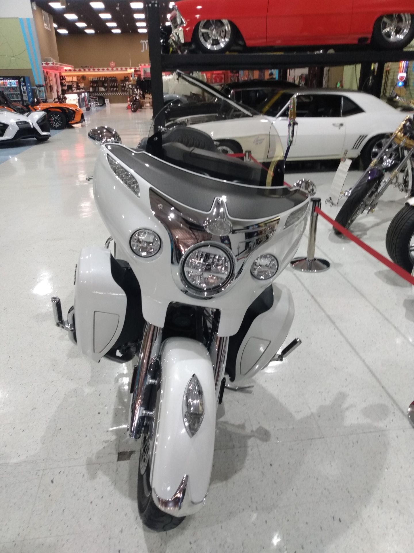 2020 Indian Motorcycle Roadmaster® in Saint Rose, Louisiana - Photo 3