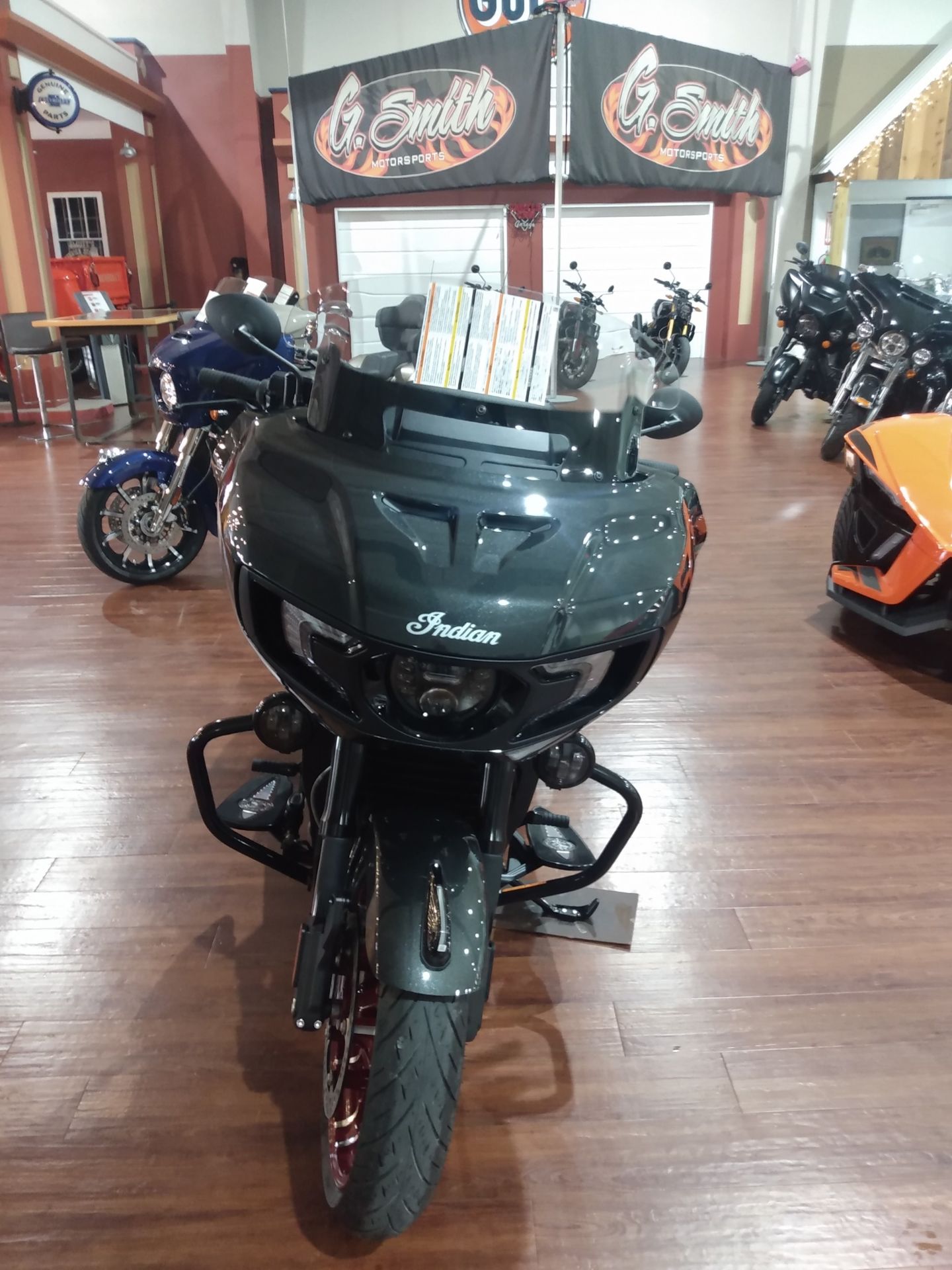 2024 Indian Motorcycle Challenger® Elite in Saint Rose, Louisiana - Photo 3