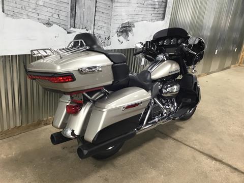 2018 Harley-Davidson Ultra Limited in Sheboygan, Wisconsin - Photo 8