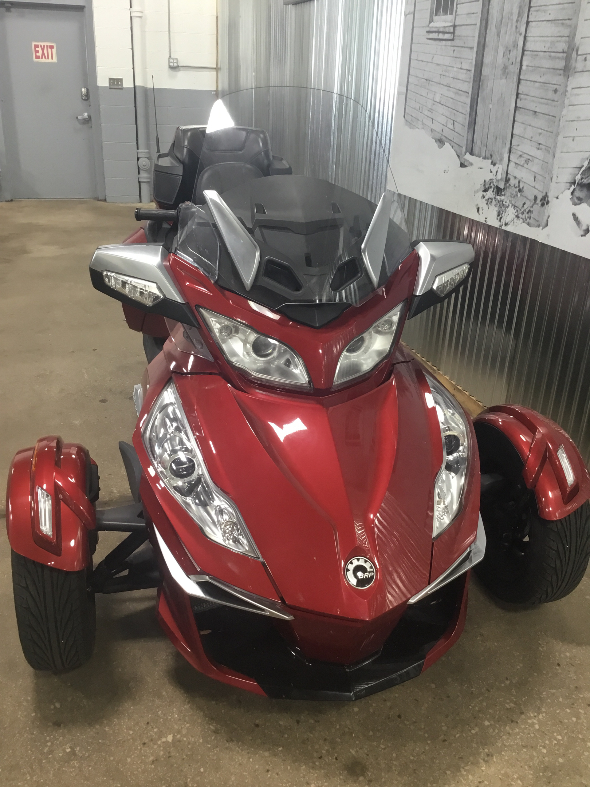 2016 Can-Am Spyder RT SM6 in Sheboygan, Wisconsin - Photo 5