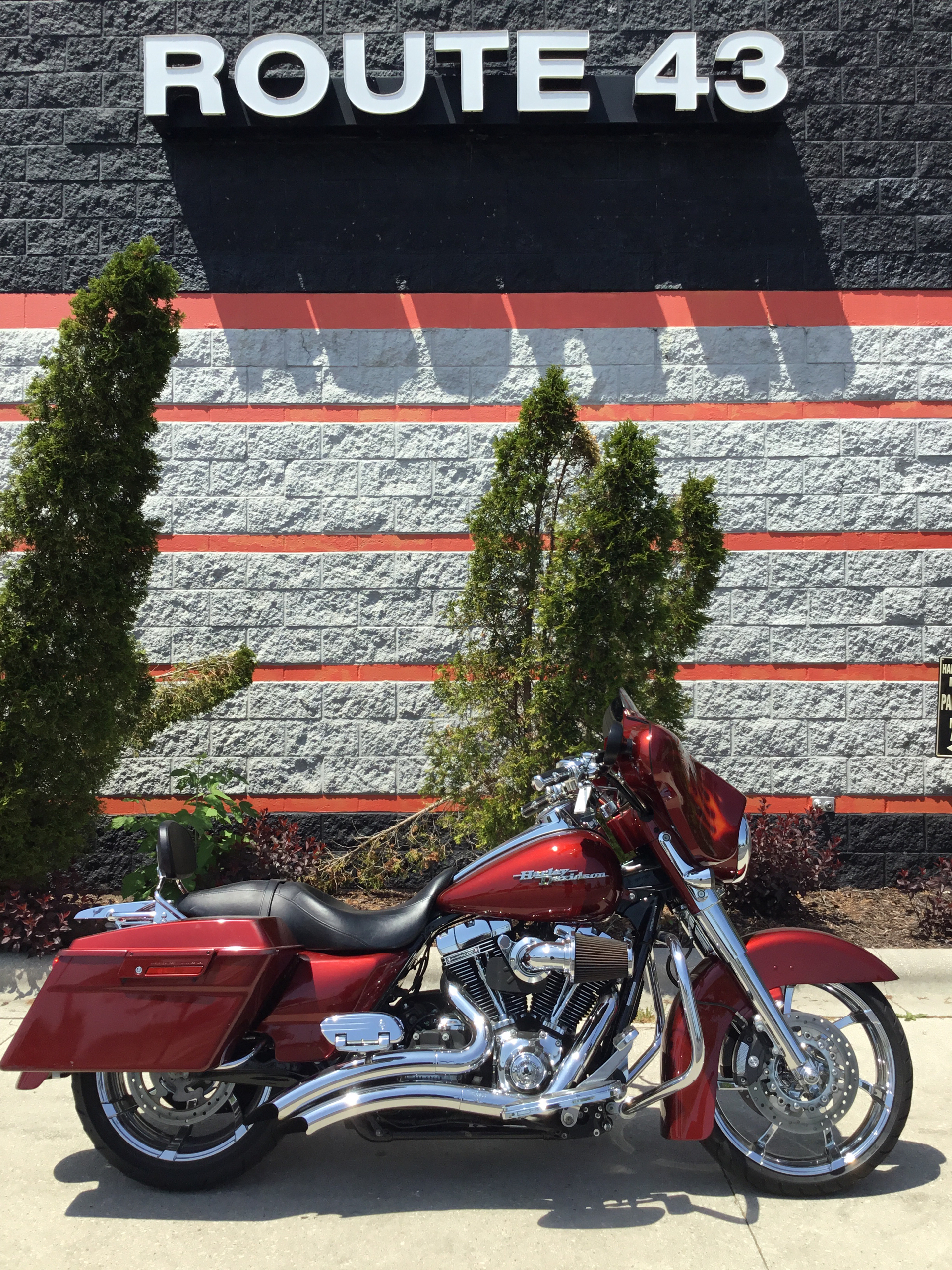 2009 Harley-Davidson Street Glide® in Sheboygan, Wisconsin - Photo 1