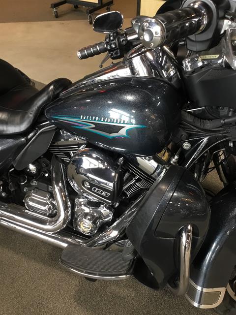 2015 Harley-Davidson Electra Glide® Ultra Classic® Low in Sheboygan, Wisconsin - Photo 15