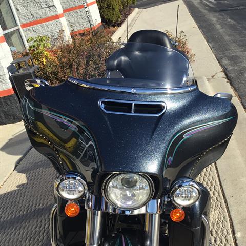 2015 Harley-Davidson Electra Glide® Ultra Classic® Low in Sheboygan, Wisconsin - Photo 4