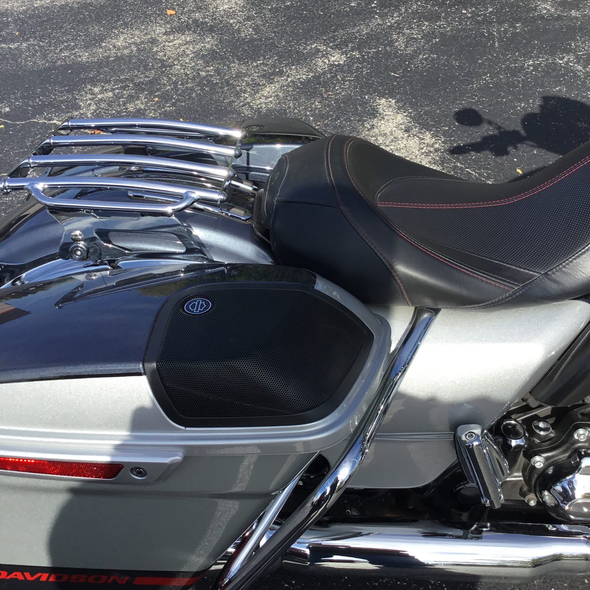 2019 Harley-Davidson CVO™ Street Glide® in Sheboygan, Wisconsin - Photo 5