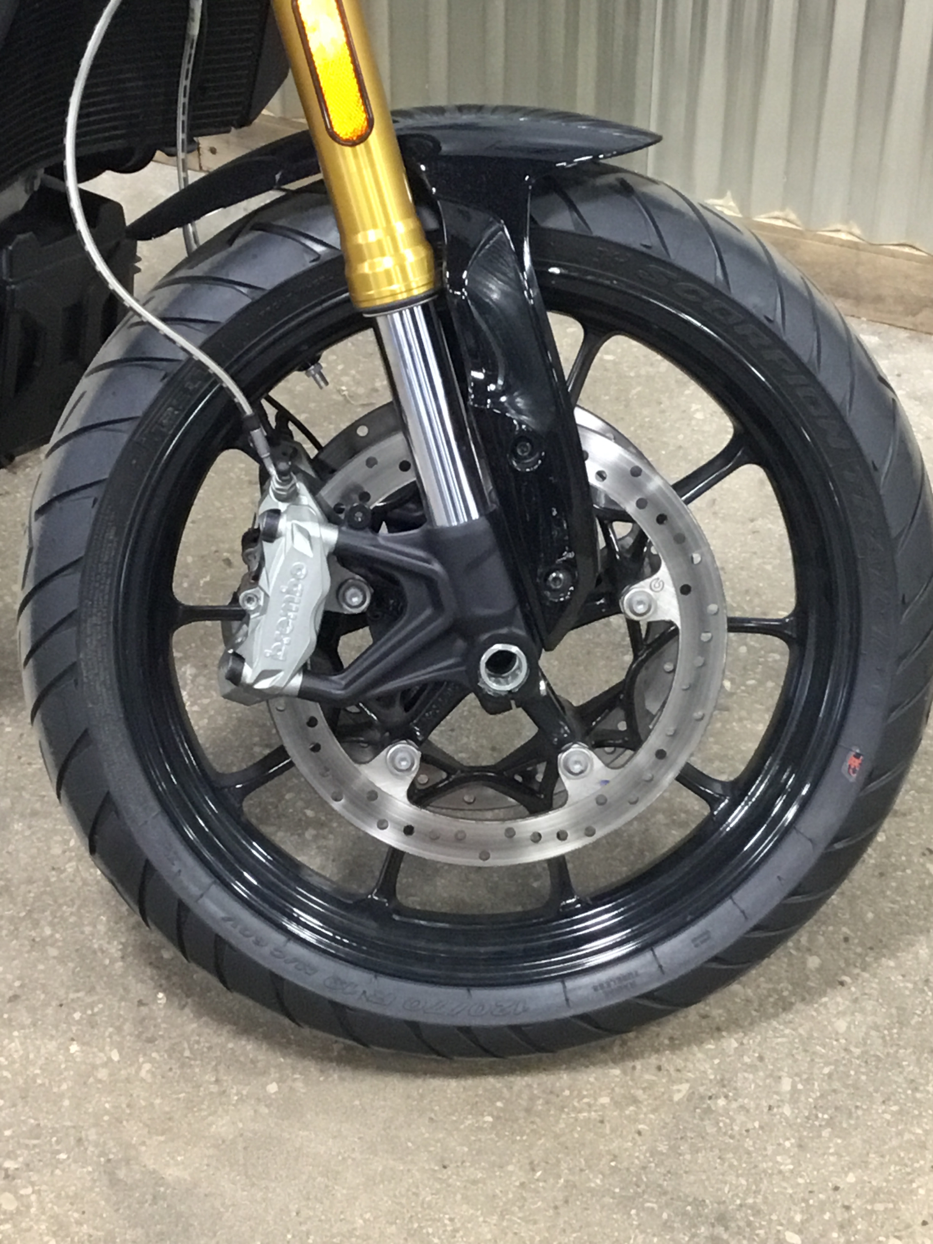 2019 Indian Motorcycle FTR™ 1200 S in Sheboygan, Wisconsin - Photo 7