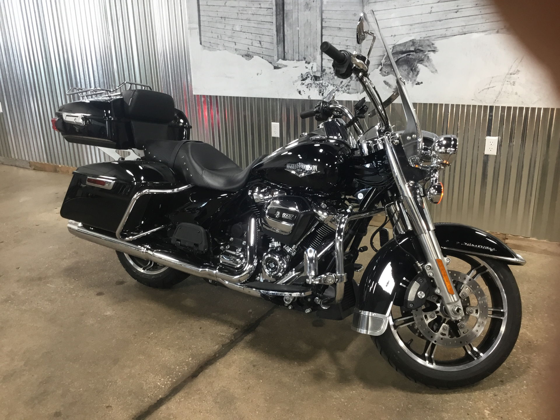 2021 Harley-Davidson Road King® in Sheboygan, Wisconsin - Photo 4