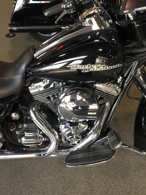 2014 Harley-Davidson Street Glide® Special in Sheboygan, Wisconsin - Photo 2