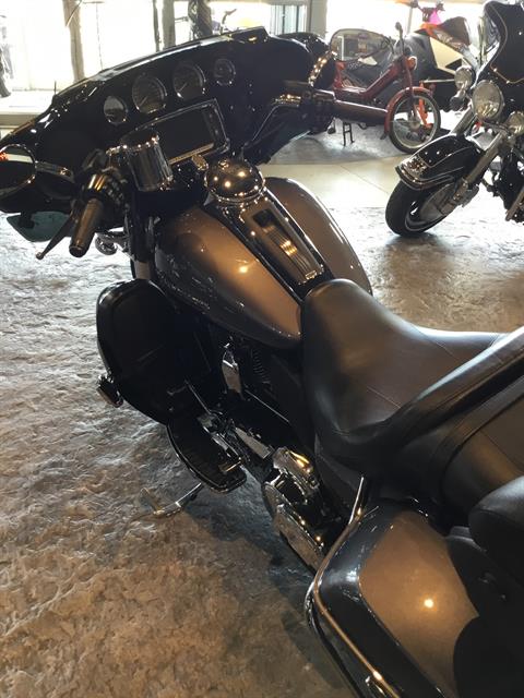 2014 Harley-Davidson Ultra Limited in Sheboygan, Wisconsin - Photo 17