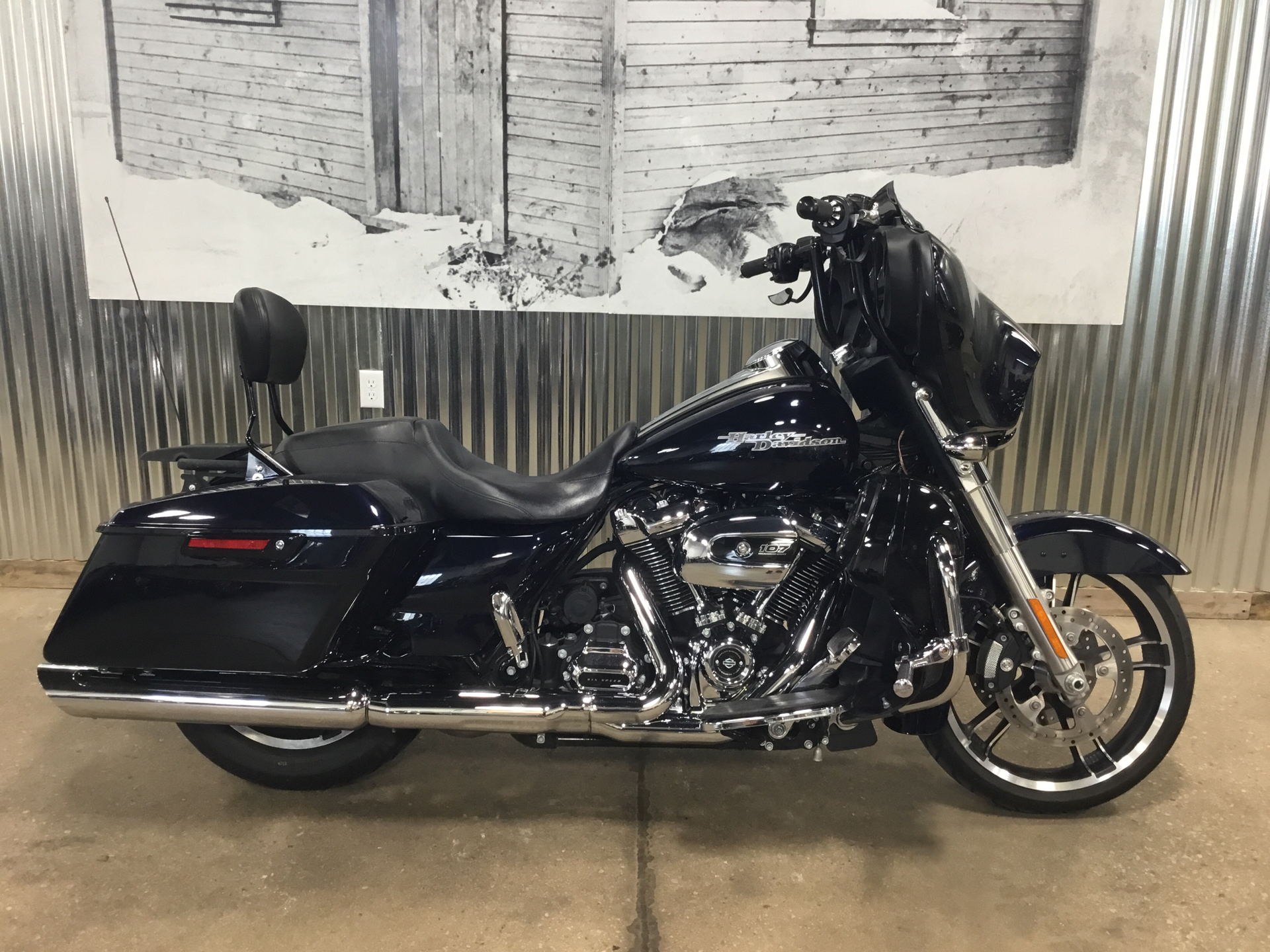 2019 Harley-Davidson Street Glide® in Sheboygan, Wisconsin - Photo 1