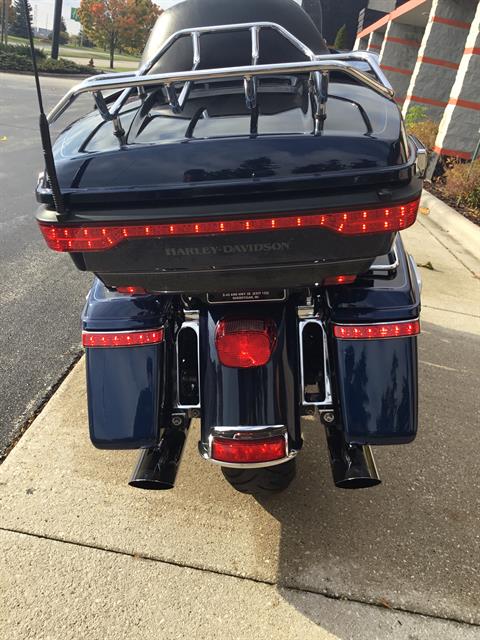 2014 Harley-Davidson Electra Glide® Ultra Classic® in Sheboygan, Wisconsin - Photo 7