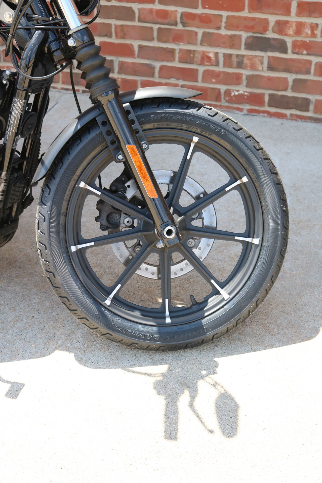 2019 Harley-Davidson Iron 883™ in Ames, Iowa - Photo 4
