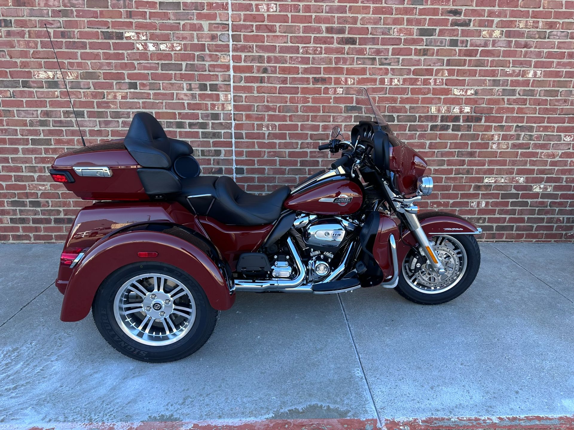 2024 Harley-Davidson Tri Glide® Ultra in Ames, Iowa - Photo 1