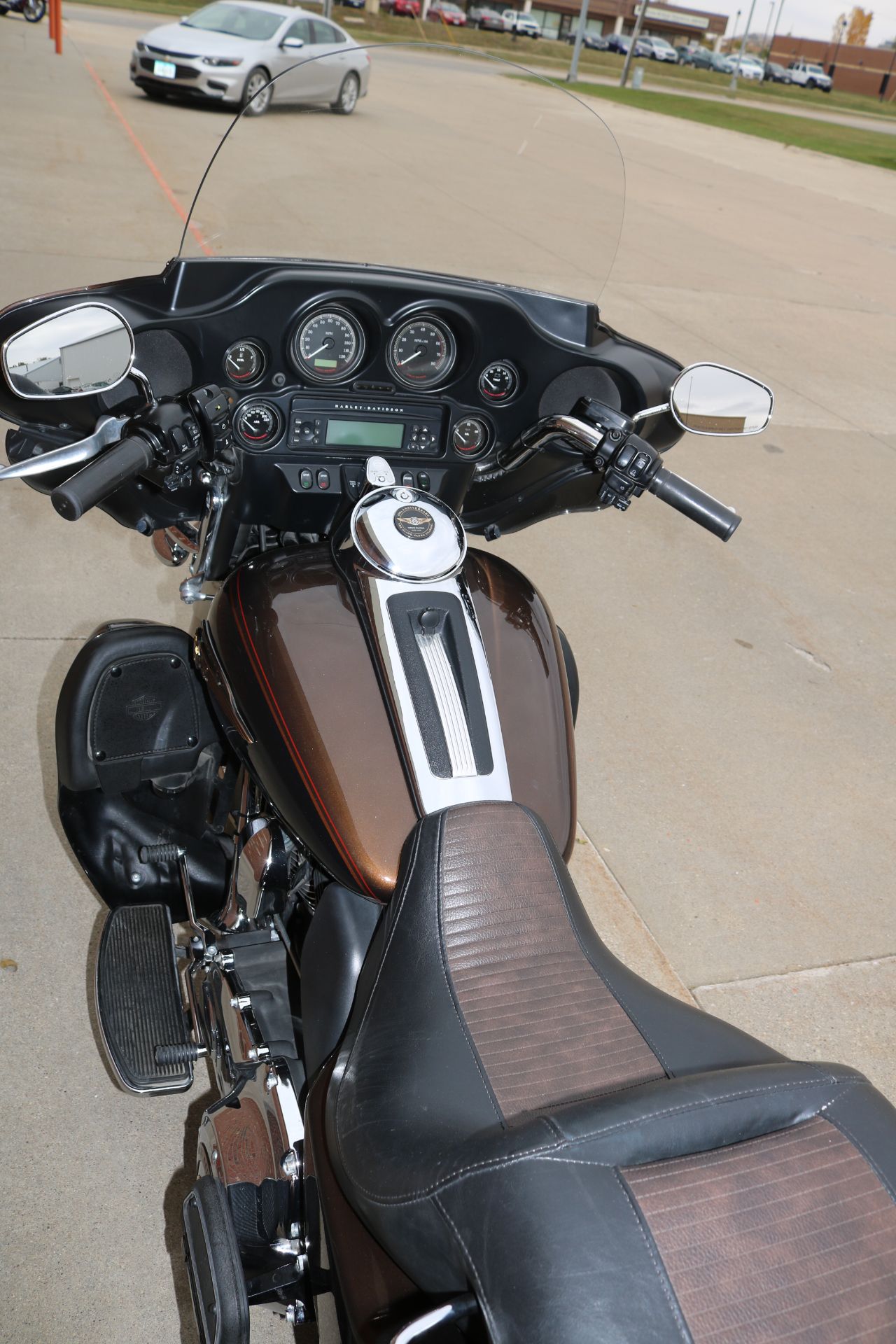 2013 Harley-Davidson Tri Glide® Ultra Classic® 110th Anniversary Edition in Ames, Iowa - Photo 10