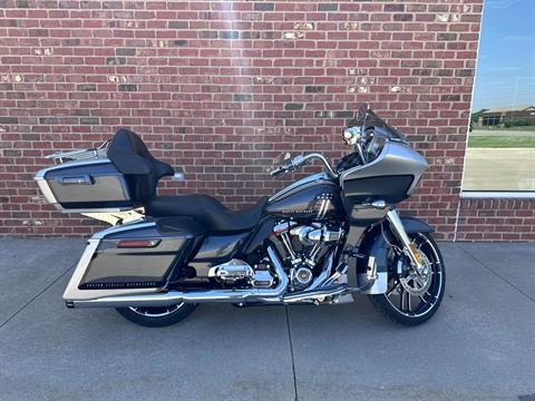 2019 Harley-Davidson CVO™ Road Glide® in Ames, Iowa - Photo 1