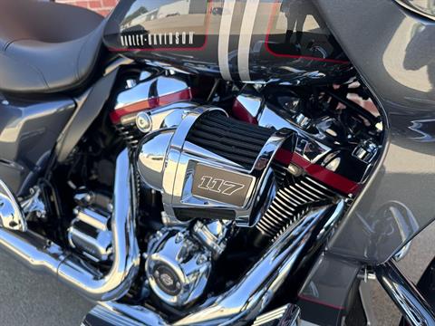 2019 Harley-Davidson CVO™ Road Glide® in Ames, Iowa - Photo 15
