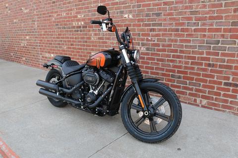 2023 Harley-Davidson Street Bob® 114 in Ames, Iowa - Photo 5