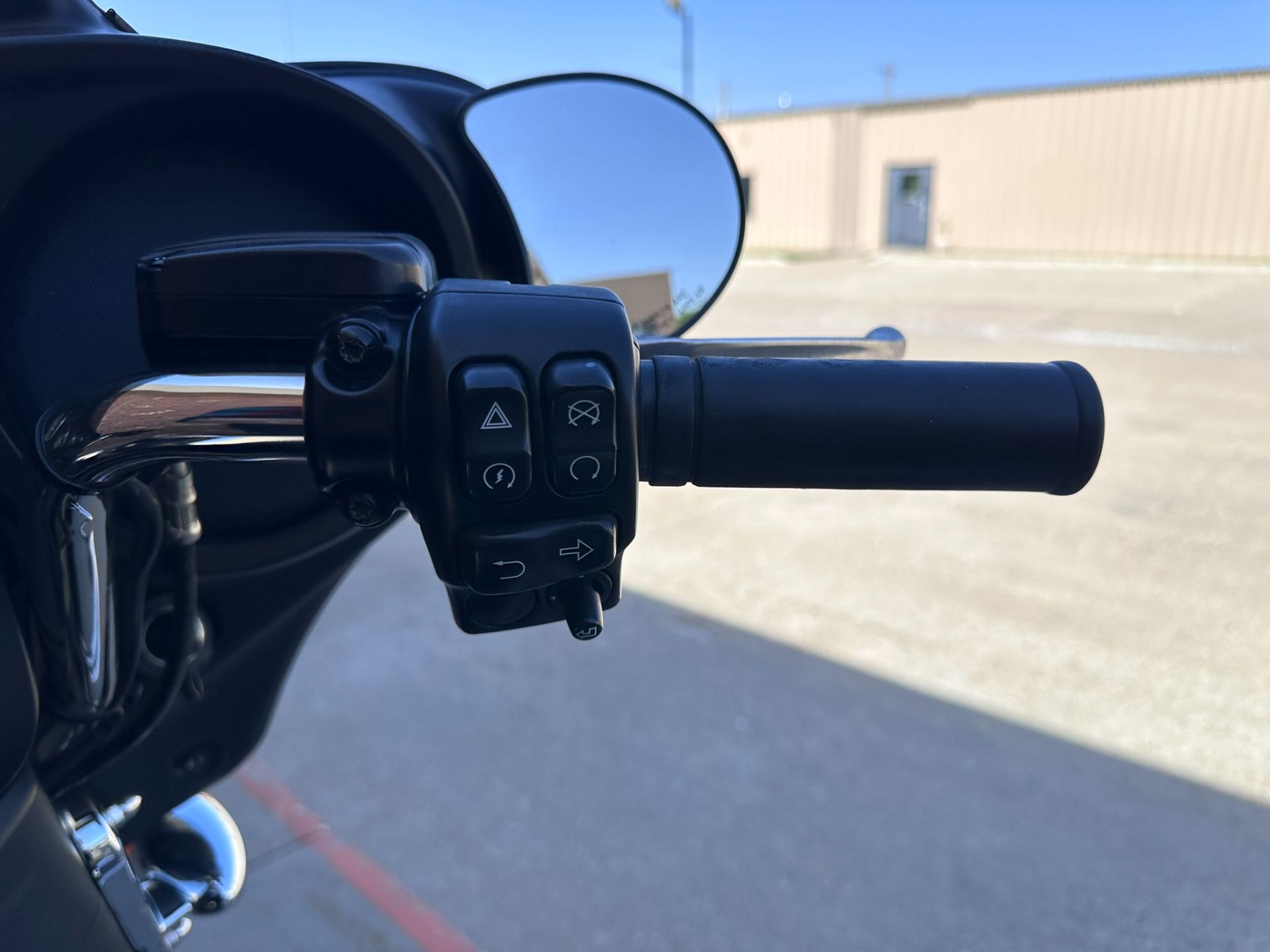 2020 Harley-Davidson Street Glide® in Ames, Iowa - Photo 10