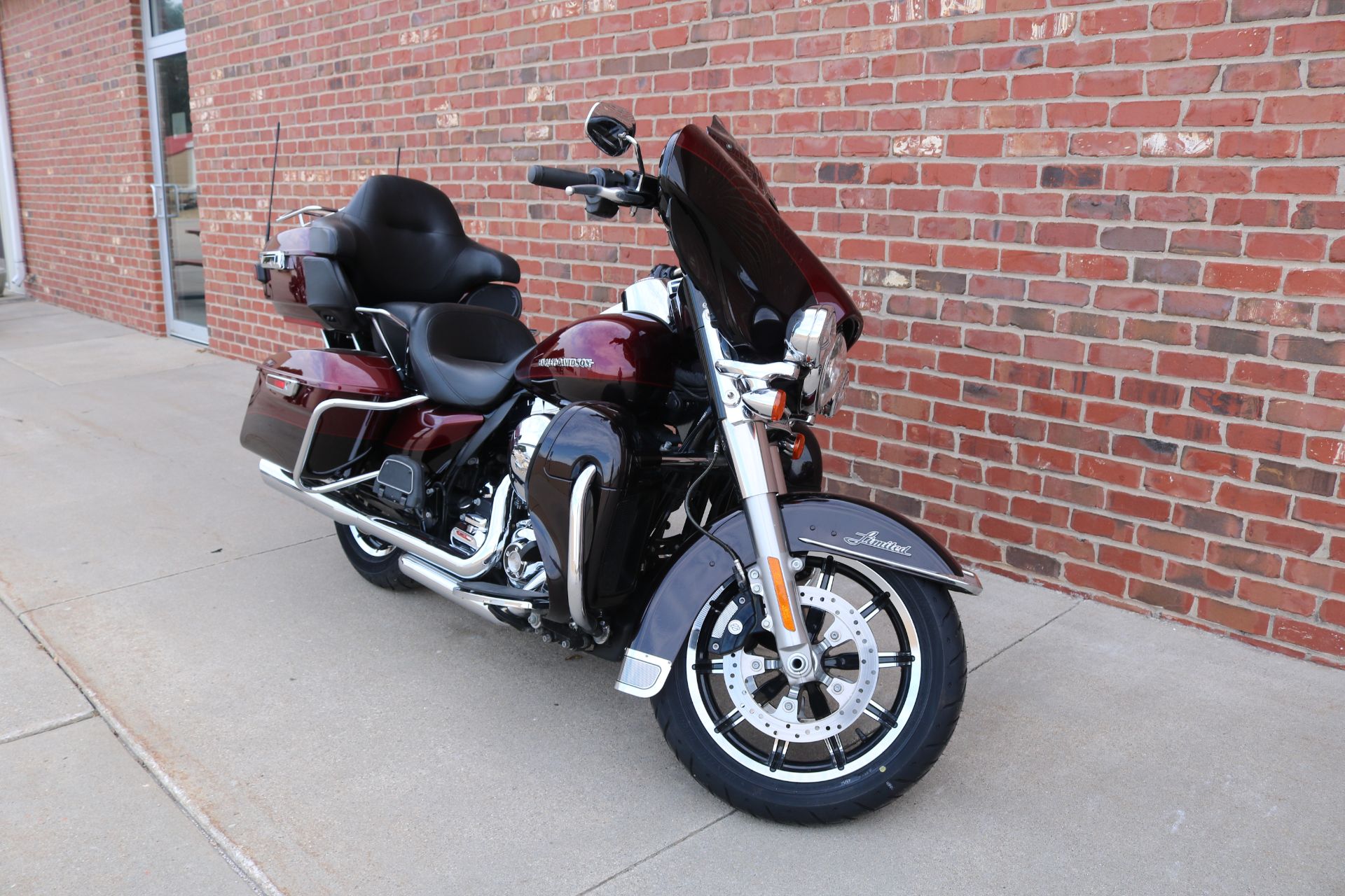 2014 Harley-Davidson Ultra Limited in Ames, Iowa - Photo 5