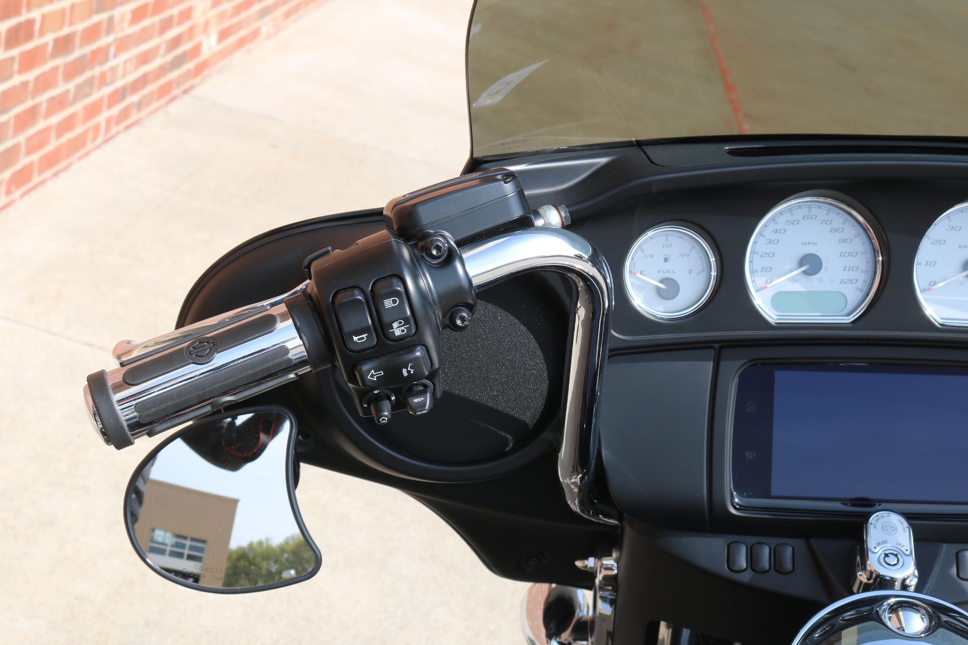2020 Harley-Davidson Street Glide® in Ames, Iowa - Photo 12