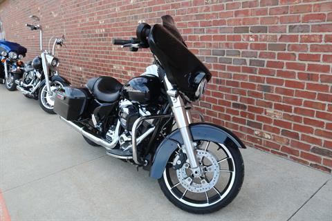 2020 Harley-Davidson Street Glide® in Ames, Iowa - Photo 5