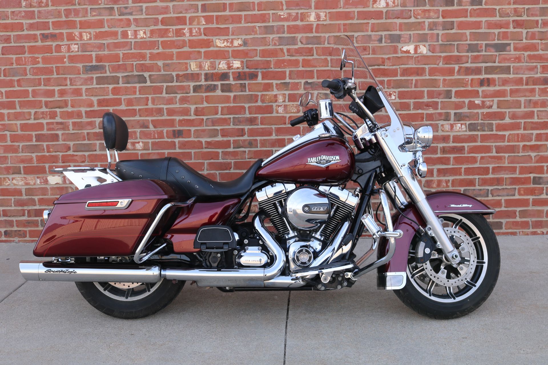 2014 Harley-Davidson Road King® in Ames, Iowa - Photo 4