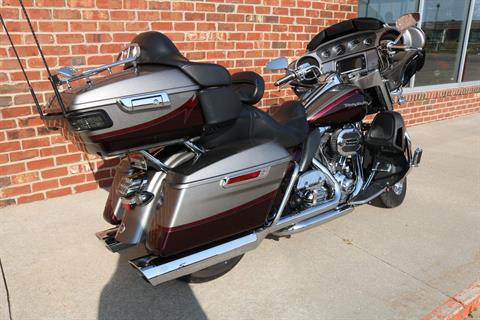 2015 Harley-Davidson CVO™ Limited in Ames, Iowa - Photo 3