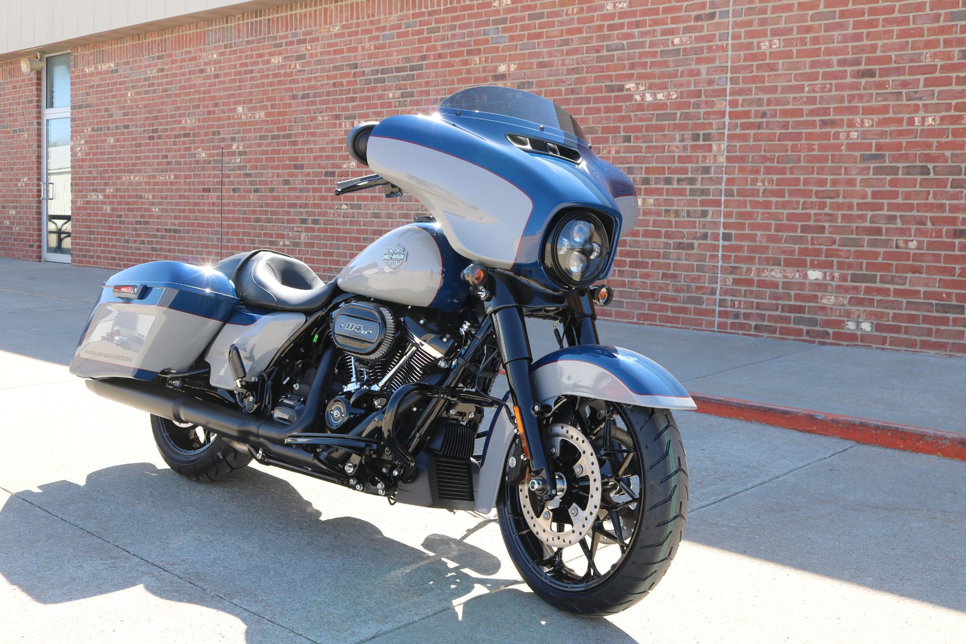 2023 Harley-Davidson Street Glide® Special in Ames, Iowa - Photo 5