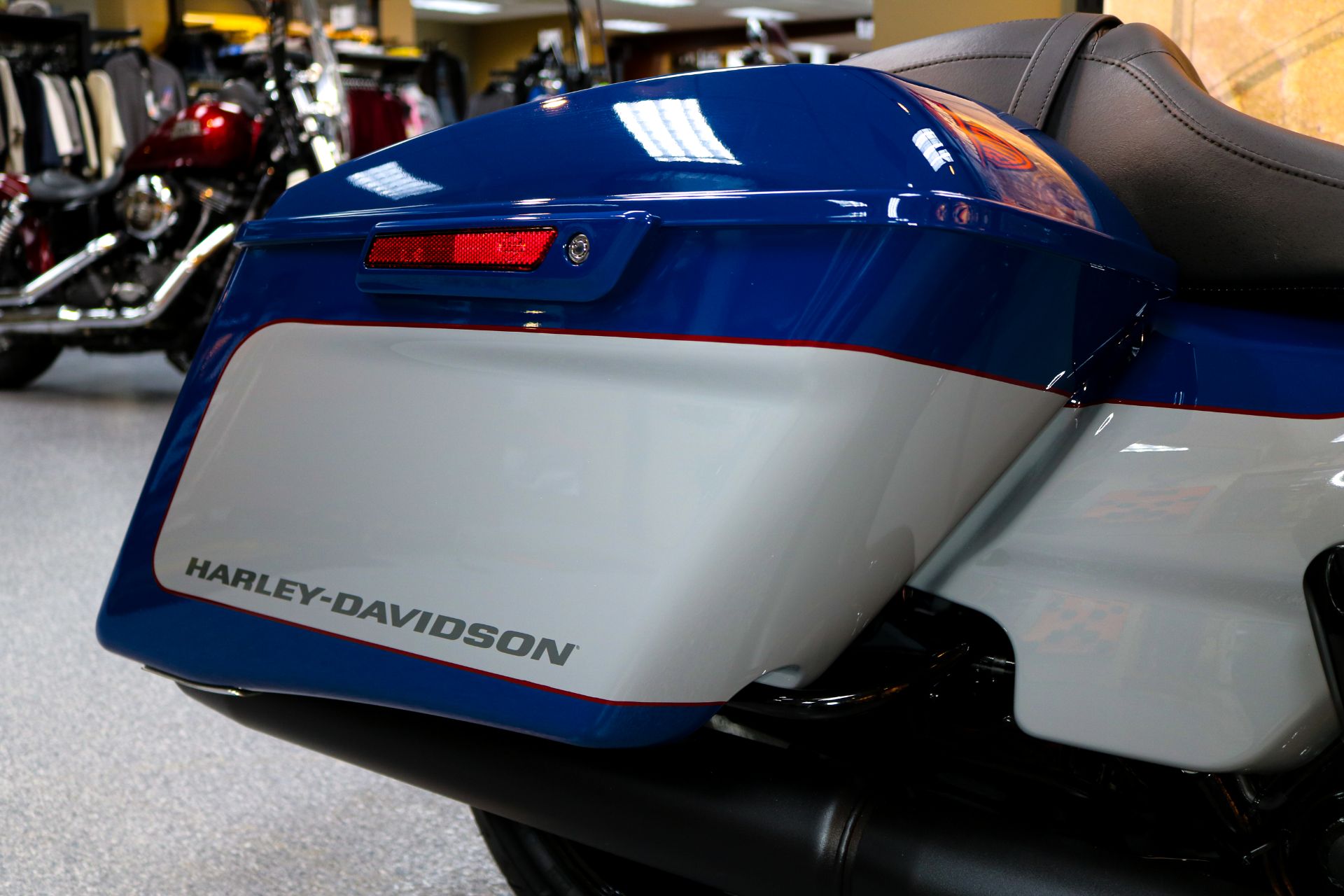2023 Harley-Davidson Street Glide® Special in Ames, Iowa - Photo 14