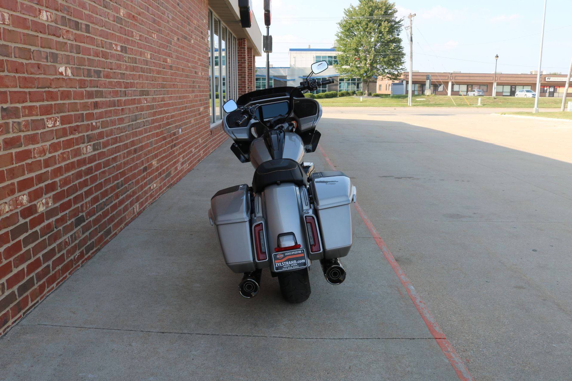2023 Harley-Davidson CVO™ Road Glide® in Ames, Iowa - Photo 2