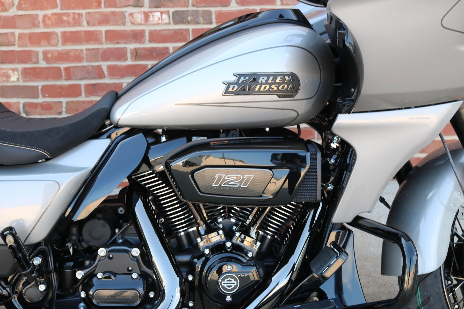 2023 Harley-Davidson CVO™ Road Glide® in Ames, Iowa - Photo 4